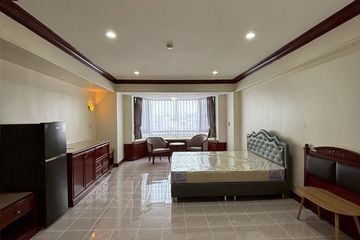 Condo for rent in Juldis River Mansion, Wat Sam Phraya, Bangkok near MRT Sanam Luang