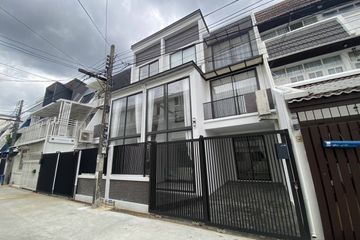 3 Bedroom Townhouse for Sale or Rent in Khlong Tan Nuea, Bangkok