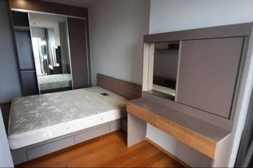 2 Bedroom Condo for rent in Hive Taksin, Khlong Ton Sai, Bangkok near BTS Wongwian Yai