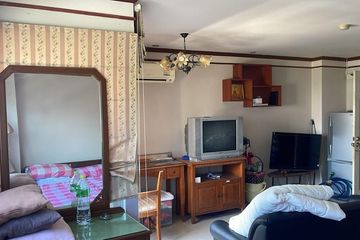 Condo for sale in First Tower condominium, Khlong Toei Nuea, Bangkok near Airport Rail Link Makkasan