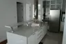 2 Bedroom Condo for rent in Baan Rajprasong, Lumpini, Bangkok near BTS Ratchadamri