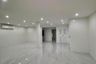 3 Bedroom Townhouse for rent in Thung Maha Mek, Bangkok near MRT Lumpini