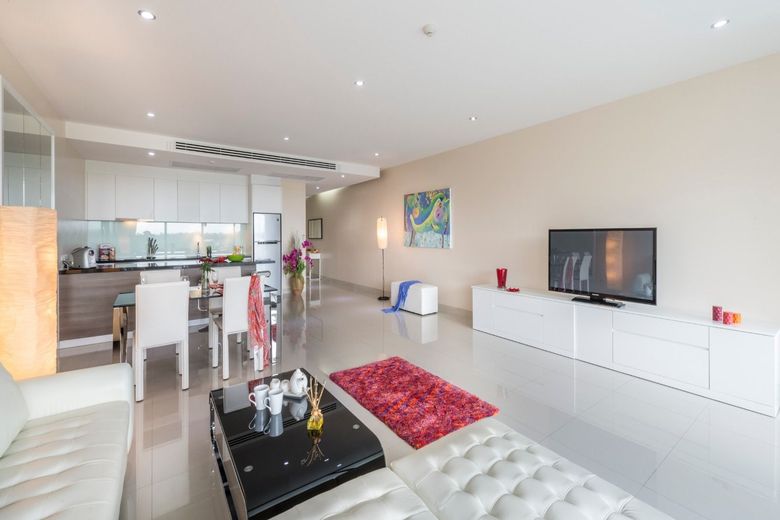 1 Bedroom Condo For Rent