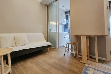 1 Bedroom Condo for rent in The Saint Residences, Chom Phon, Bangkok near MRT Phahon Yothin