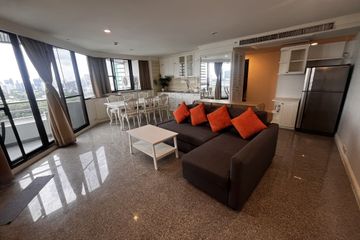 2 Bedroom Condo for rent in LAKE AVENUE Sukhumvit 16, Khlong Toei, Bangkok near BTS Asoke