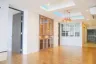 2 Bedroom Condo for rent in Nusa State Tower Condominium, Silom, Bangkok near BTS Surasak