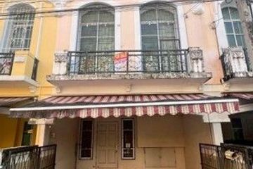 3 Bedroom Townhouse for sale in Baan Klang Muang Monte-Carlo, Lat Yao, Bangkok