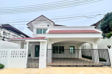 3 Bedroom Townhouse for sale in Phuket Country Home Village, Chalong, Phuket