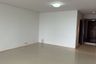 Condo for sale in Bangna Complex, Bang Na, Bangkok near MRT Si Iam