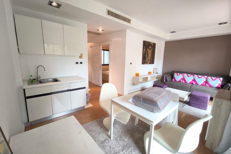 1 Bedroom Condo For Rent