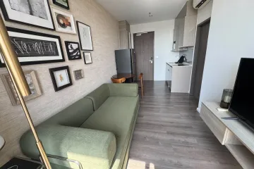 1 Bedroom Condo for sale in Whizdom Essence, Bang Chak, Bangkok near BTS Punnawithi
