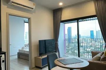 2 Bedroom Condo for rent in XT Ekkamai, Khlong Tan Nuea, Bangkok