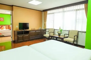 1 Bedroom Apartment for rent in Yellow Ribbon Hills, Thung Maha Mek, Bangkok near BTS Chong Nonsi