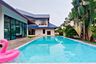 5 Bedroom Villa for sale in Prawet, Bangkok