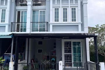 3 Bedroom Townhouse for sale in Golden Town Ladprao &ndash; Kaset nawamin, Khlong Kum, Bangkok