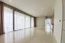 2 Bedroom Condo for sale in Vittorio, Khlong Tan Nuea, Bangkok near BTS Phrom Phong