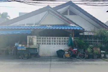 5 Bedroom House for sale in Samrong Nuea, Samut Prakan near BTS Samrong