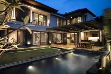 4 Bedroom Villa for Sale or Rent in Phra Khanong Nuea, Bangkok