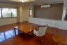 4 Bedroom Condo for rent in Le Cullinan, Khlong Tan Nuea, Bangkok near BTS Phrom Phong