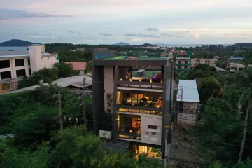 3 Bedroom Villa for Sale or Rent in Rawai, Phuket