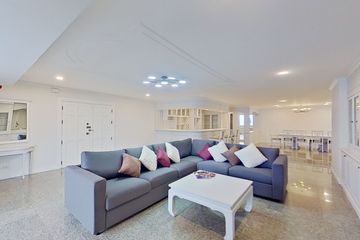 5 Bedroom Condo for Sale or Rent in Oriental Towers, Khlong Tan Nuea, Bangkok near BTS Thong Lo