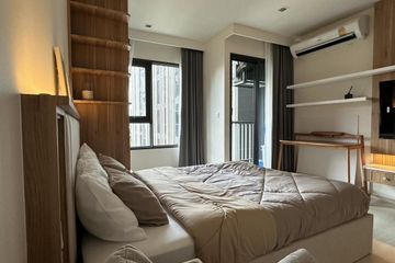 Condo for rent in Life One Wireless, Lumpini, Bangkok near BTS Ploen Chit