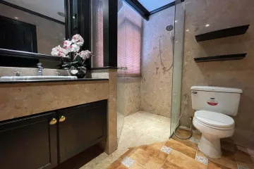 1 Bedroom Condo for rent in Green Point Silom, Suriyawong, Bangkok near BTS Chong Nonsi