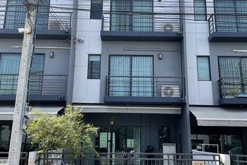 3 Bedroom Townhouse for rent in Baan Klang Muang Rama 9 - Onnut, Prawet, Bangkok near Airport Rail Link Ban Thap Chang