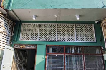 3 Bedroom Townhouse for rent in Chong Nonsi, Bangkok