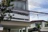 4 Bedroom Townhouse for sale in Chan Kasem, Bangkok