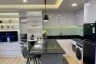 1 Bedroom Condo for rent in Via Botani, Khlong Tan Nuea, Bangkok near BTS Phrom Phong