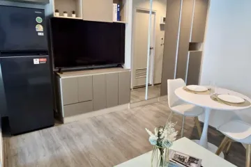 1 Bedroom Condo for rent in Regent Home Bangna, Bang Na, Bangkok near BTS Bang Na
