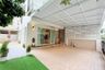 3 Bedroom House for rent in Lumpini Town Place Ratchayothin-Sena, Chan Kasem, Bangkok near BTS Sena Nikhom