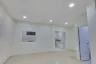 7 Bedroom Townhouse for sale in Lat Phrao, Bangkok