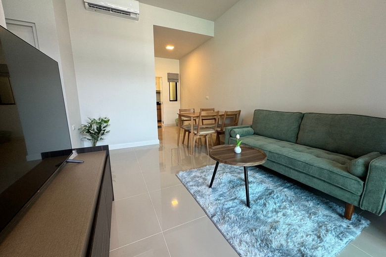 2 Bedroom Townhouse For Rent