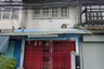 3 Bedroom Commercial for rent in Bang Khun Si, Bangkok near MRT Suwinthawong