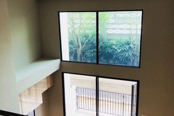 1 Bedroom Condo for sale in Blossom Condo @ Sathorn-Charoenrat, Yan Nawa, Bangkok near BTS Surasak