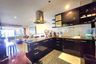 Condo for sale in Nusa State Tower Condominium, Silom, Bangkok near BTS Surasak