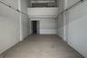 2 Bedroom Townhouse for rent in Bang Lamphu Lang, Bangkok near BTS Wongwian Yai