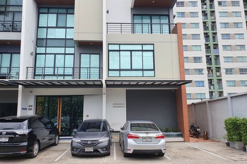 Office for sale in Khlong Kum, Bangkok