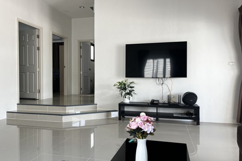 3 Bedroom House For Rent