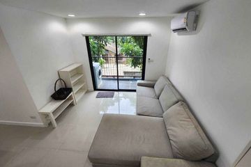 2 Bedroom Condo for rent in Zenith Place Sukhumvit 42, Phra Khanong, Bangkok near BTS Ekkamai