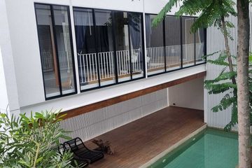 4 Bedroom House for sale in Tha Raeng, Bangkok