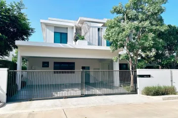 4 Bedroom House for Sale or Rent in MANTANA Bangna km 15, Bang Chalong, Samut Prakan