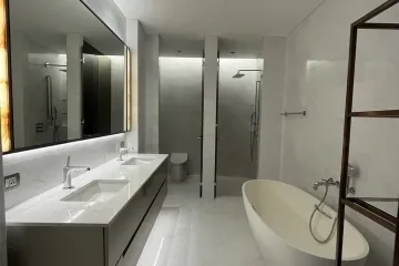 2 Bedroom Condo for rent in The Residences at Sindhorn Kempinski Hotel Bangkok, Lumpini, Bangkok near BTS Ratchadamri