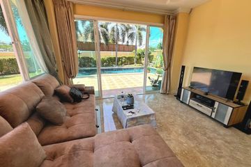 3 Bedroom House for sale in Na Kluea, Chonburi