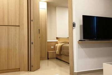 1 Bedroom Condo for sale in City Garden Tower, Nong Prue, Chonburi