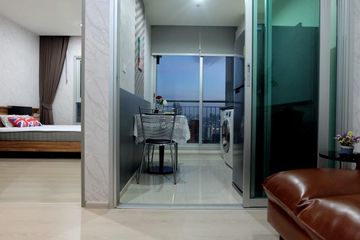 1 Bedroom Condo for sale in Life Ratchadapisek, Huai Khwang, Bangkok near MRT Huai Khwang