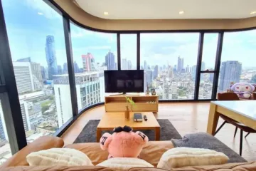 2 Bedroom Condo for rent in Ashton Chula-Silom, Si Phraya, Bangkok near MRT Sam Yan