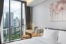 Apartment for rent in Oakwood Suites Bangkok, Khlong Tan, Bangkok near BTS Phrom Phong